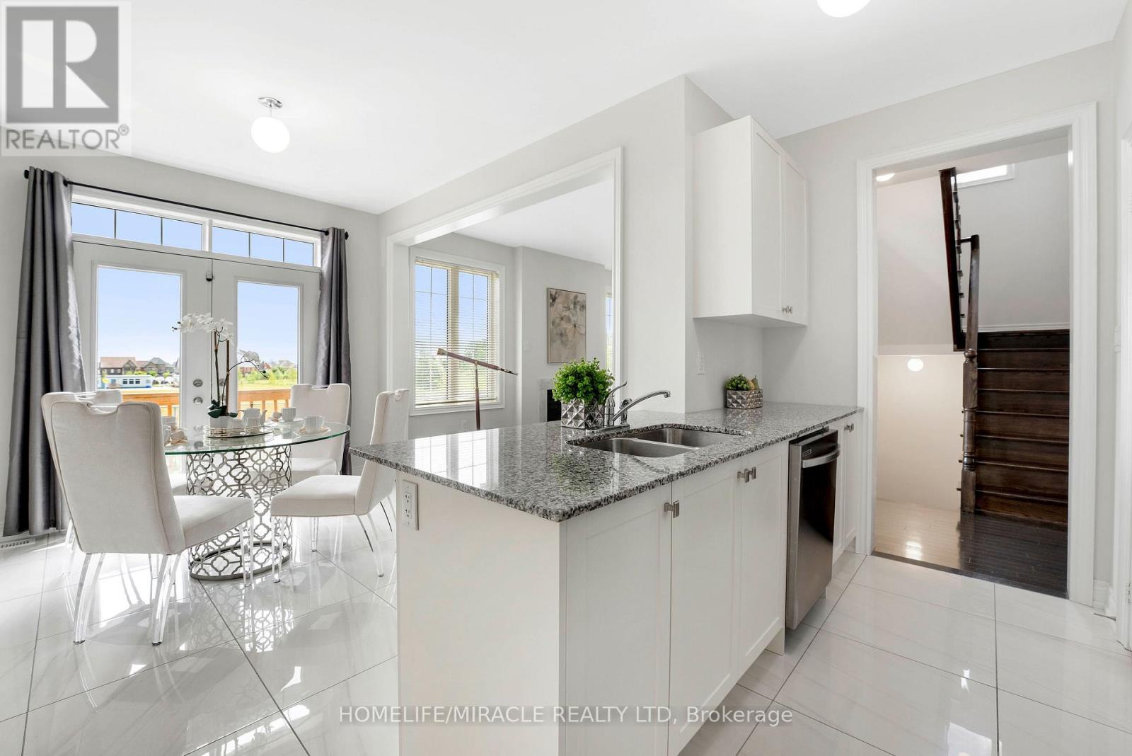 181 Boone Crescent, Vaughan (kleinburg), Ontario