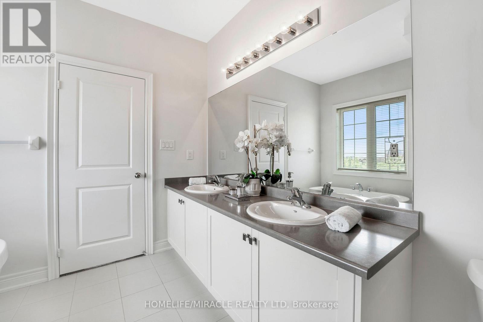 181 Boone Crescent, Vaughan (kleinburg), Ontario