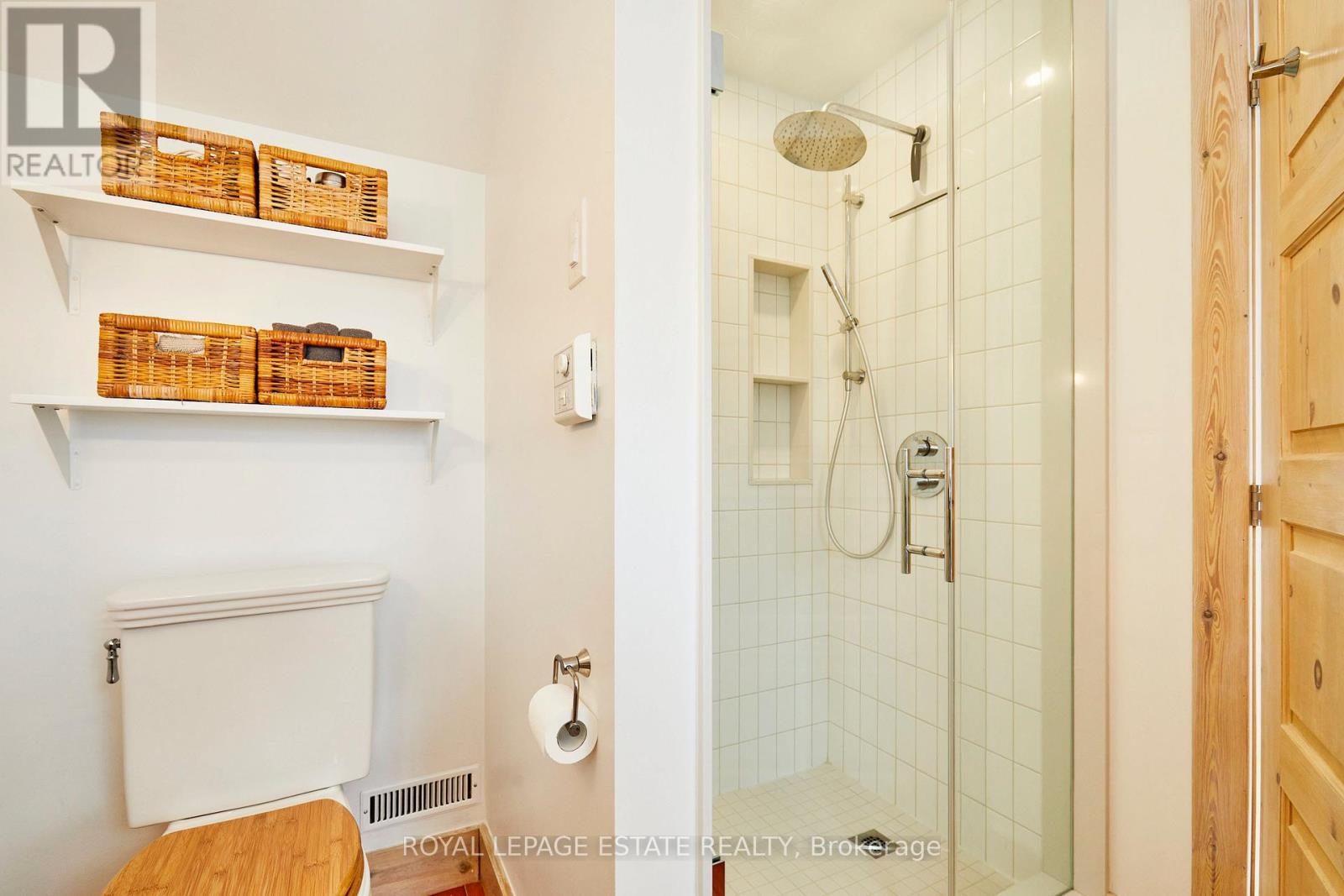 146 Ashdale Avenue, Toronto (greenwood-coxwell), Ontario