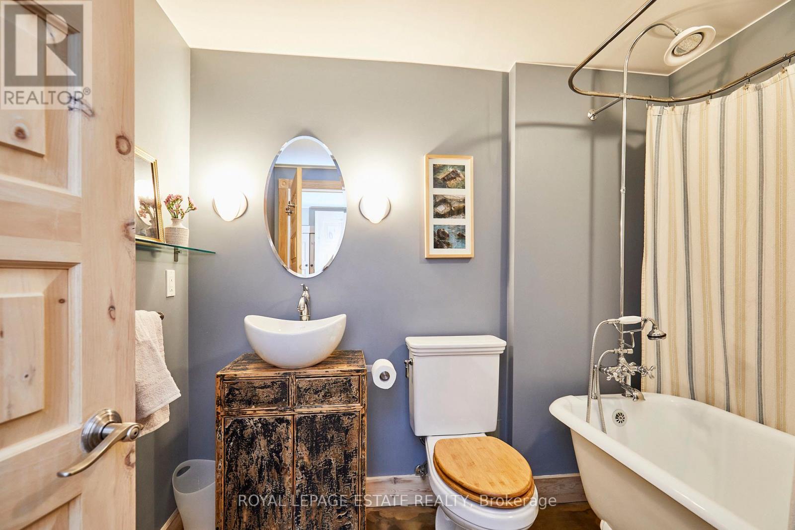 146 Ashdale Avenue, Toronto (greenwood-coxwell), Ontario