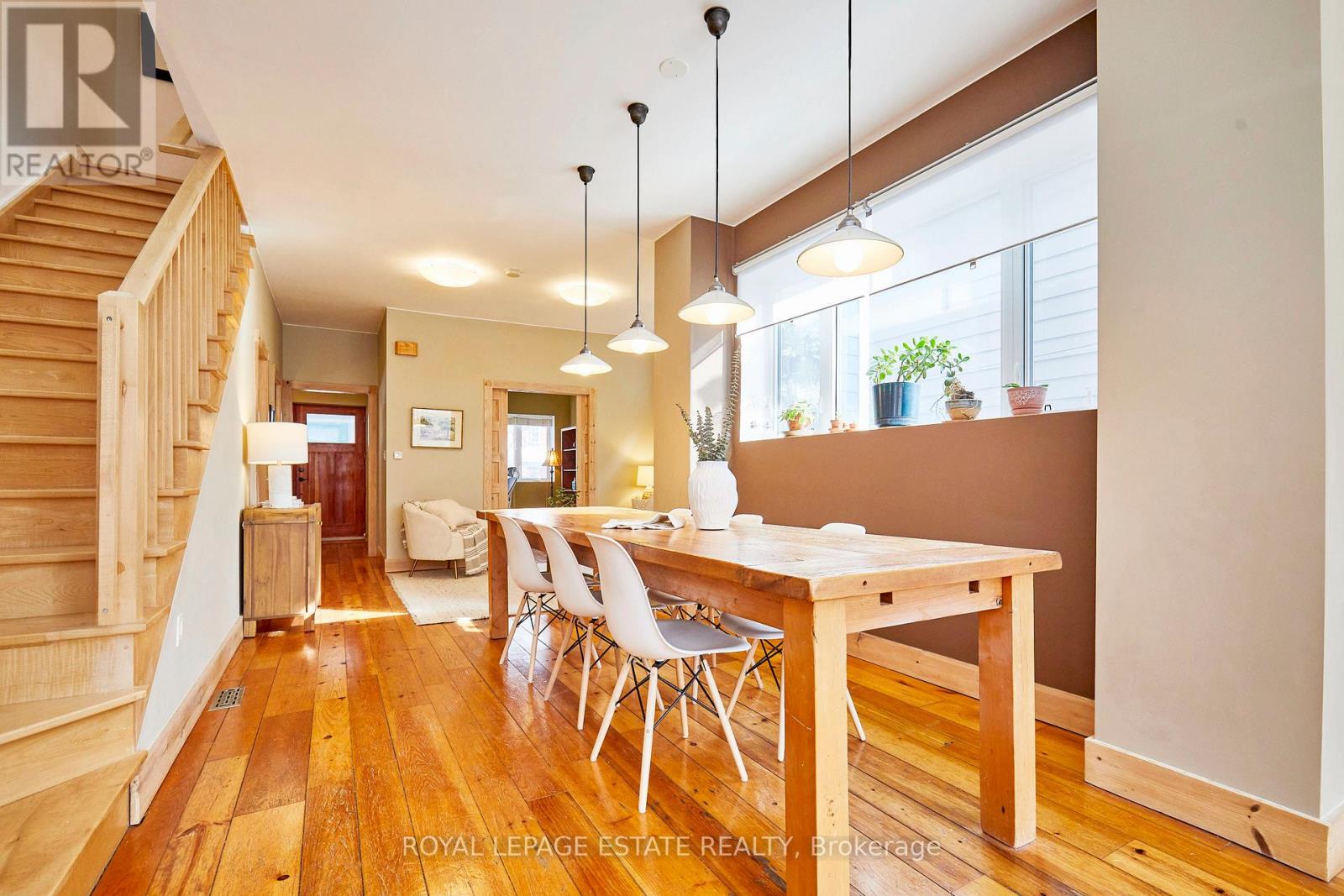 146 Ashdale Avenue, Toronto (greenwood-coxwell), Ontario