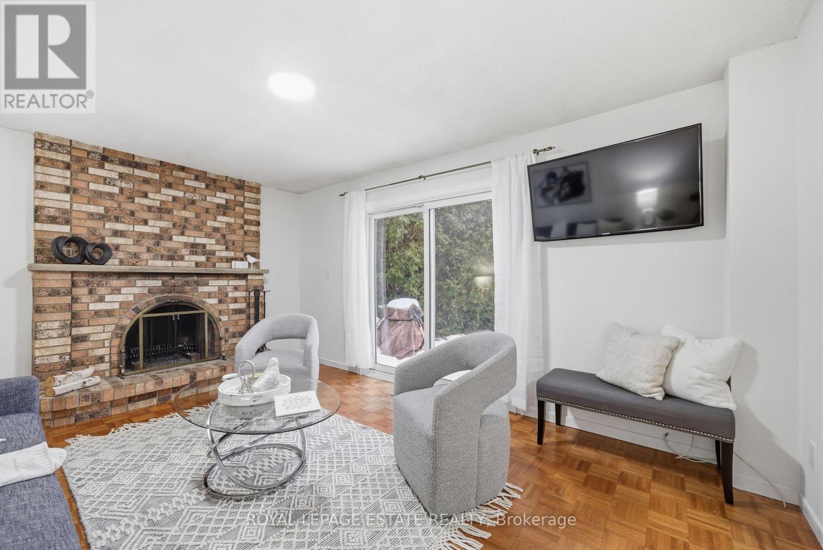 253 Michael Boulevard, Whitby (lynde Creek), Ontario