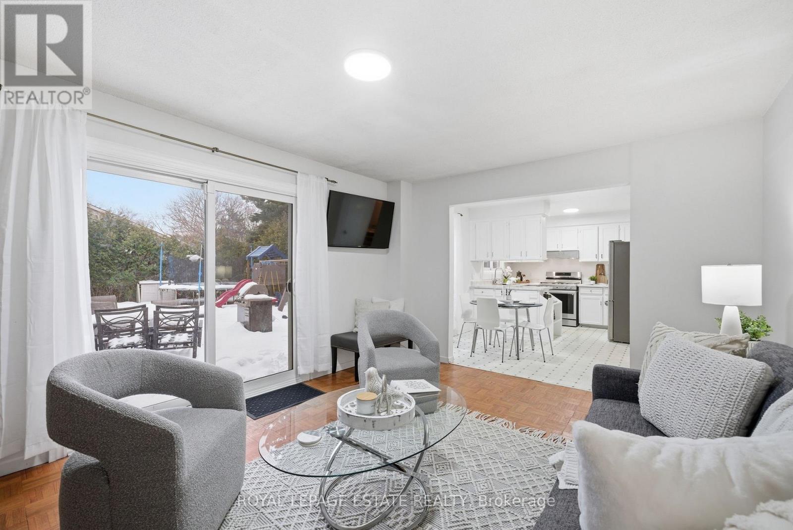 253 Michael Boulevard, Whitby (lynde Creek), Ontario