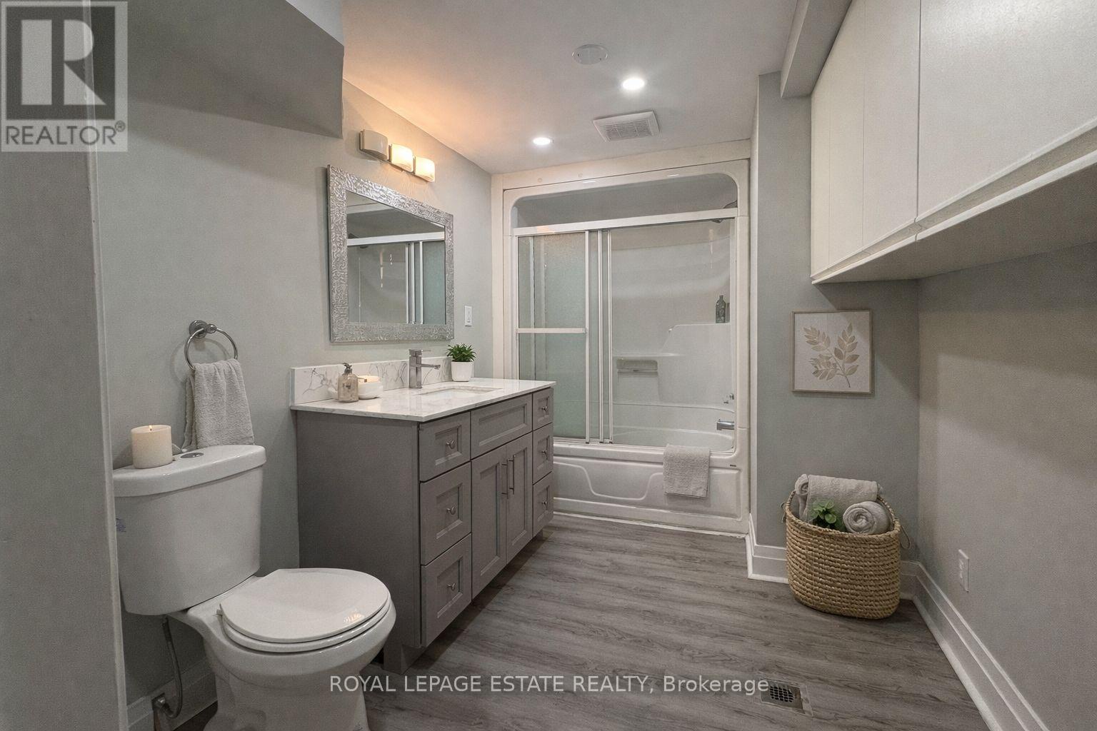 253 Michael Boulevard, Whitby (lynde Creek), Ontario