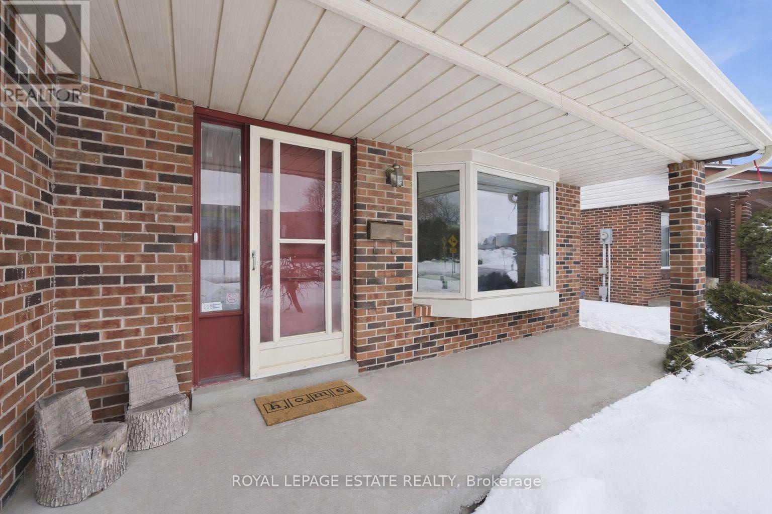 253 Michael Boulevard, Whitby (lynde Creek), Ontario