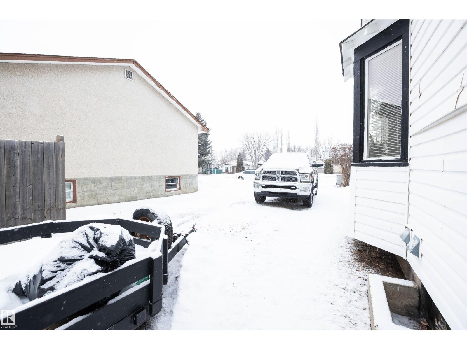 9819 106 St, Westlock, Alberta