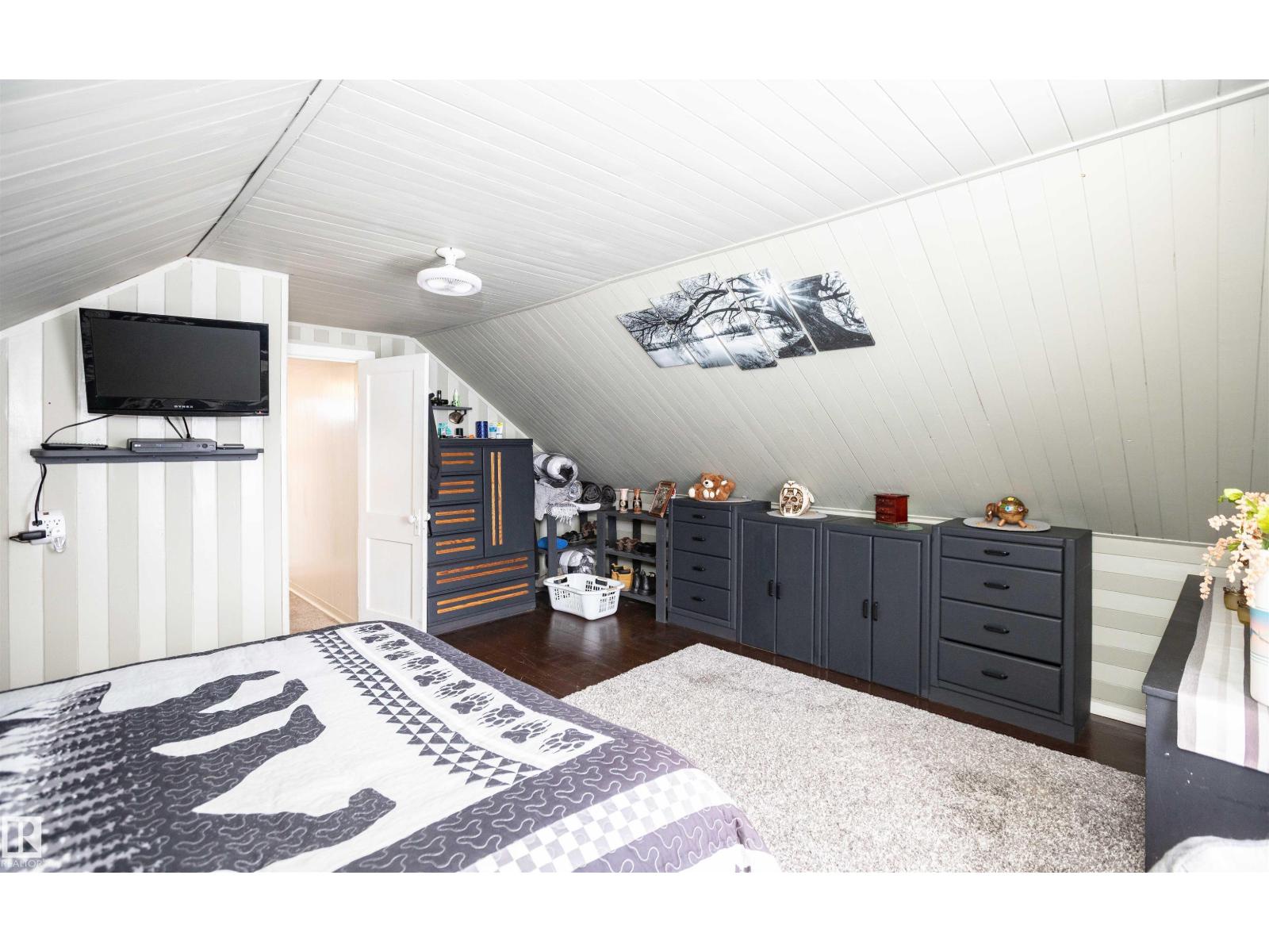 9819 106 St, Westlock, Alberta