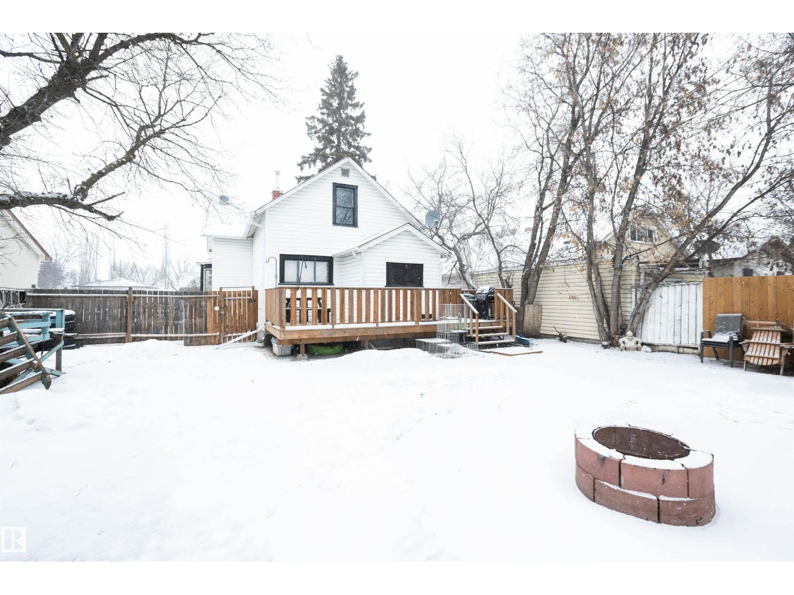 9819 106 St, Westlock, Alberta