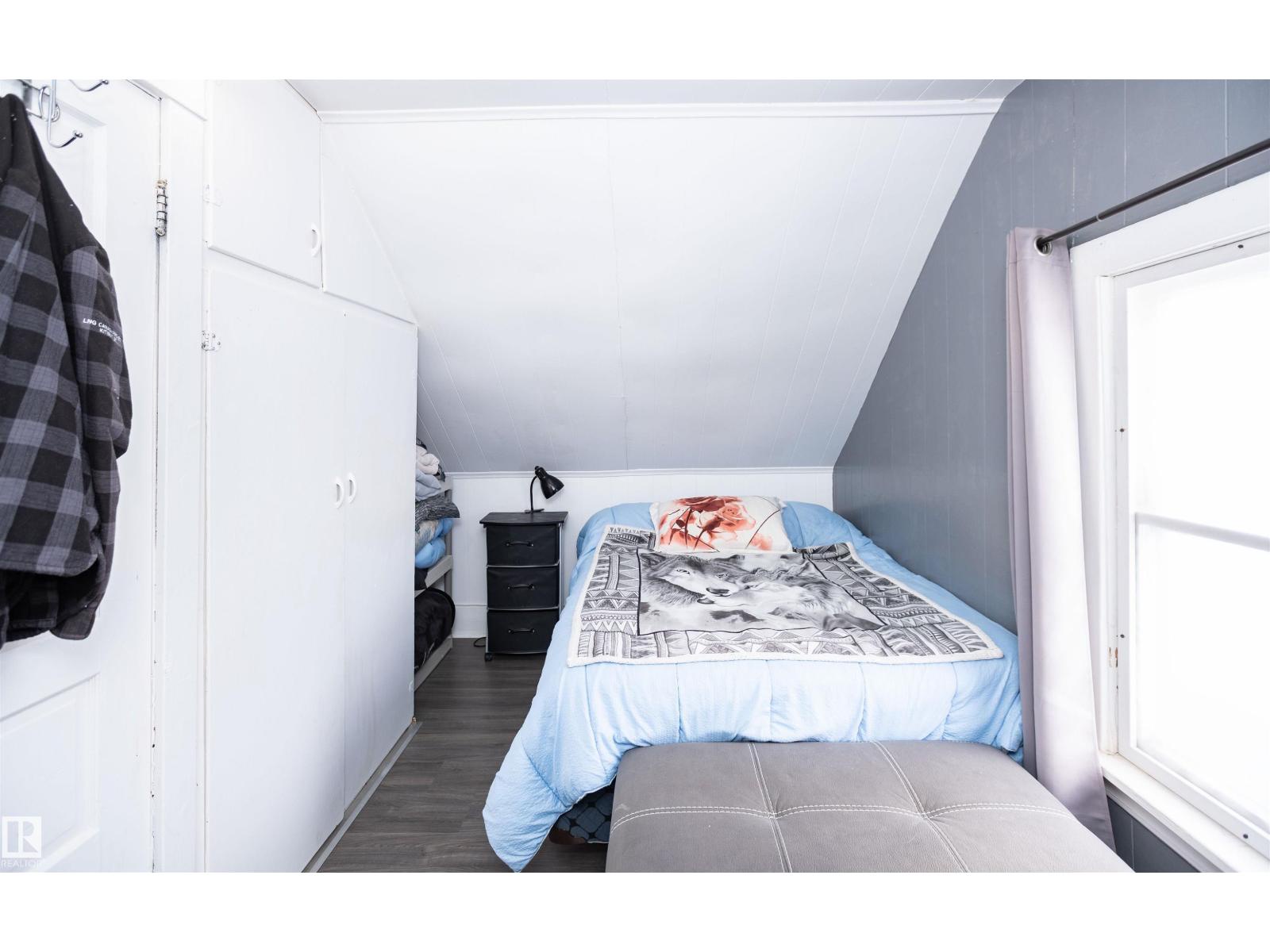 9819 106 St, Westlock, Alberta