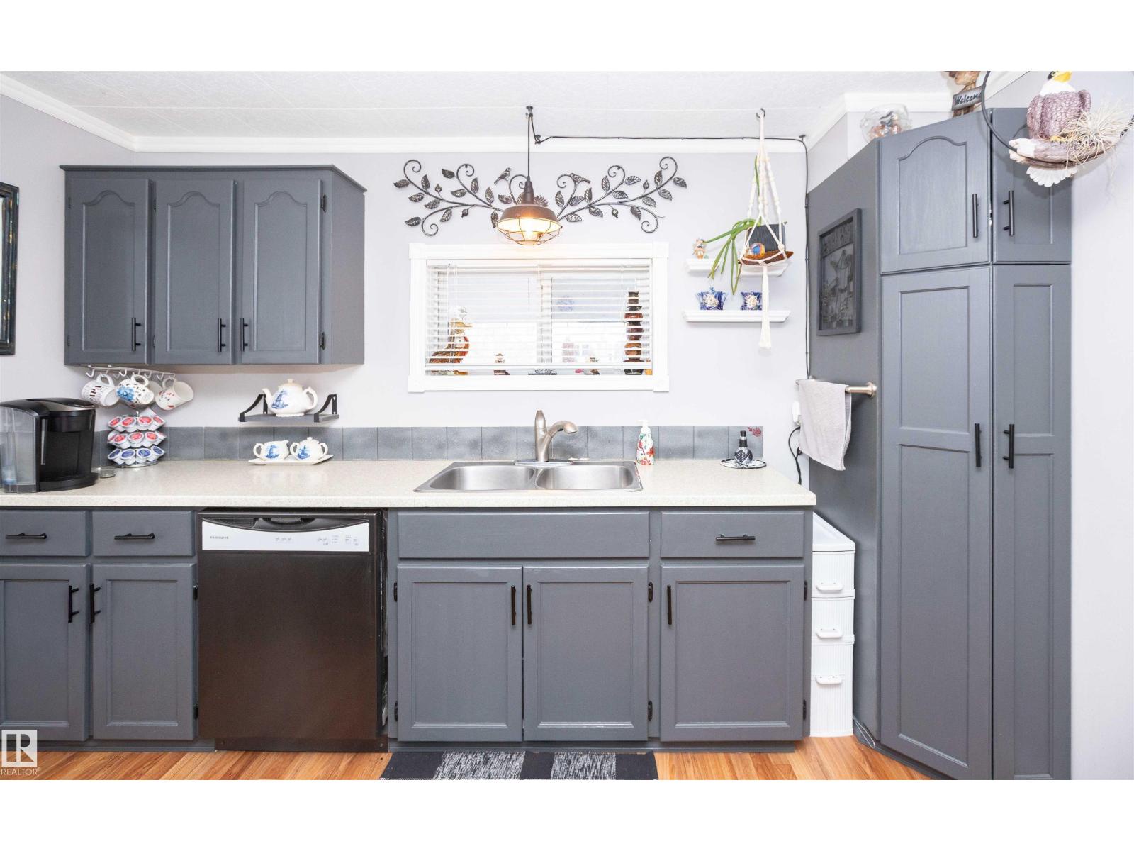 9819 106 St, Westlock, Alberta