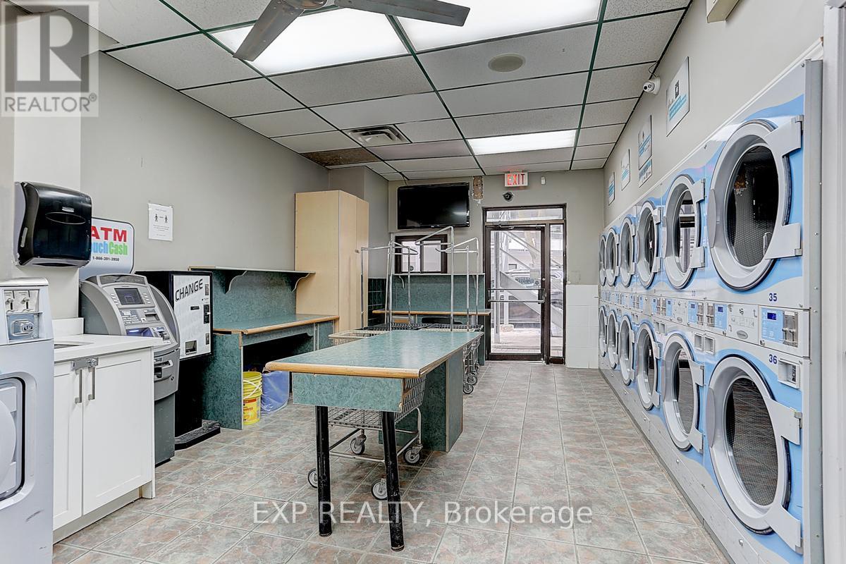 600 Parliament Street, Toronto (north St. James Town), Ontario