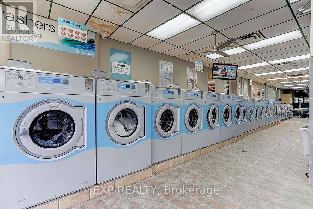 600 Parliament Street, Toronto (north St. James Town), Ontario