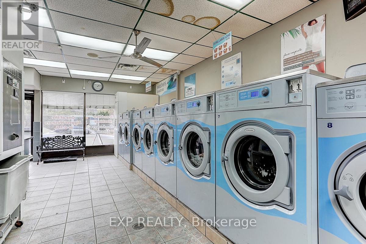 600 Parliament Street, Toronto (north St. James Town), Ontario