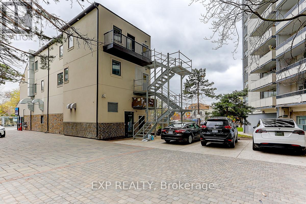 600 Parliament Street, Toronto (north St. James Town), Ontario