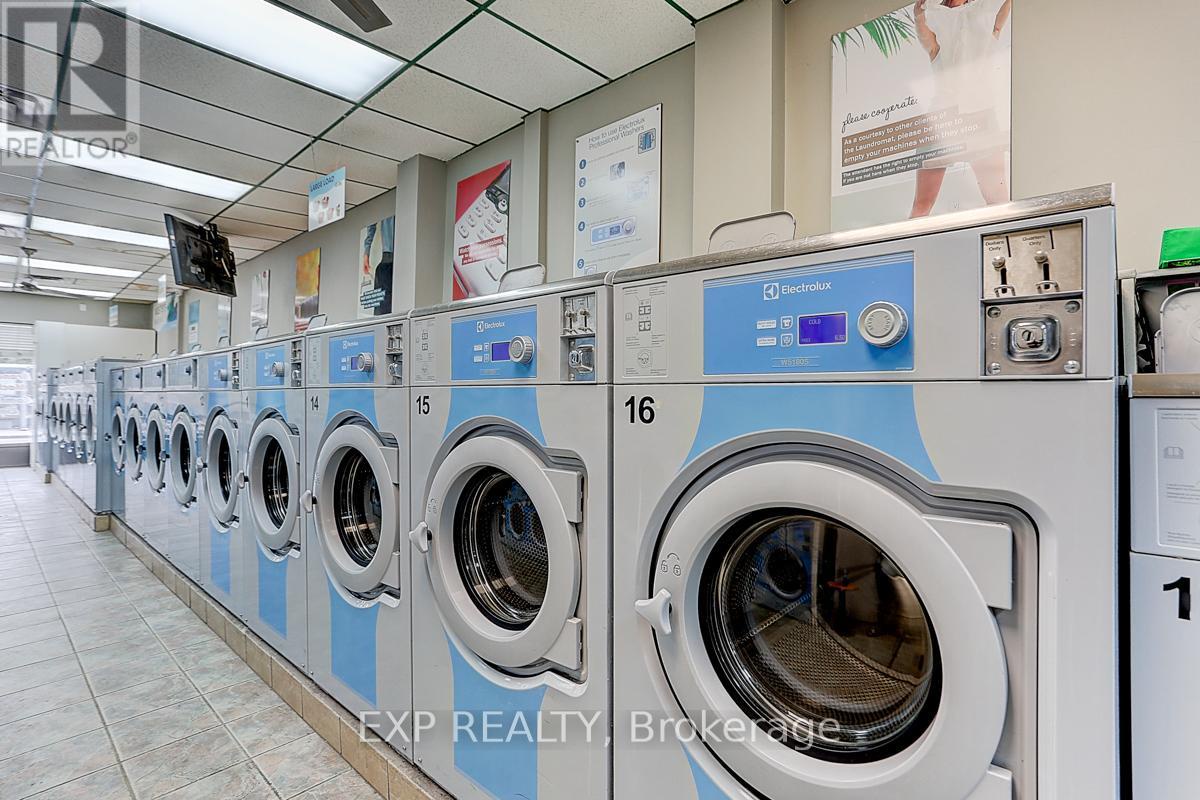 600 Parliament Street, Toronto (north St. James Town), Ontario