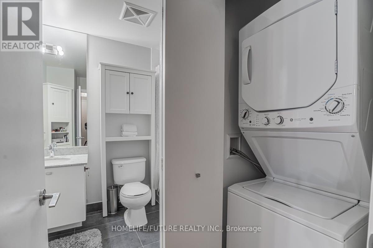 1605 - 150 East Liberty Street, Toronto (niagara), Ontario