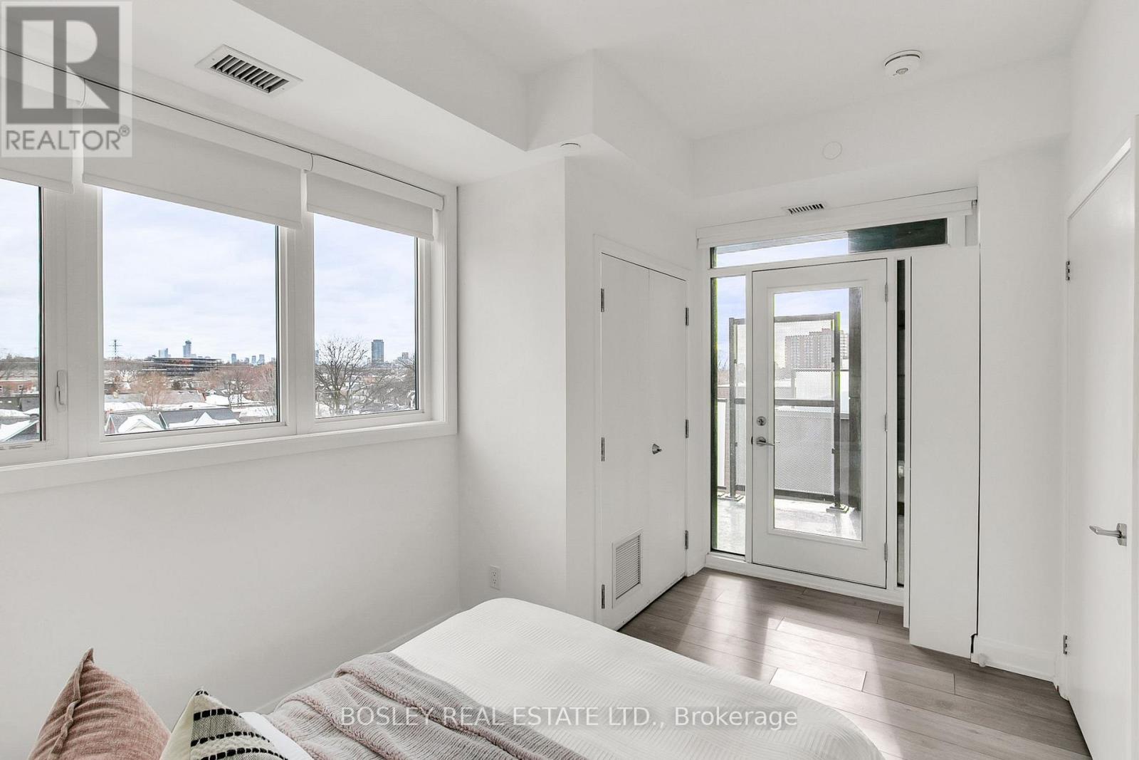 502 - 385 Osler Street, Toronto (weston-pellam Park), Ontario