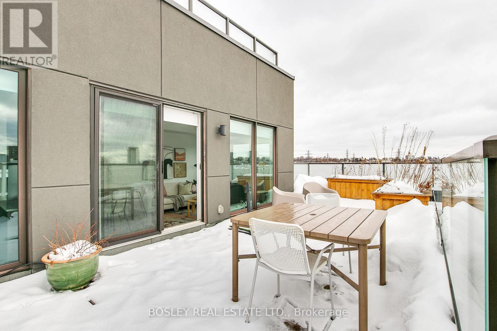 502 - 385 Osler Street, Toronto (weston-pellam Park), Ontario