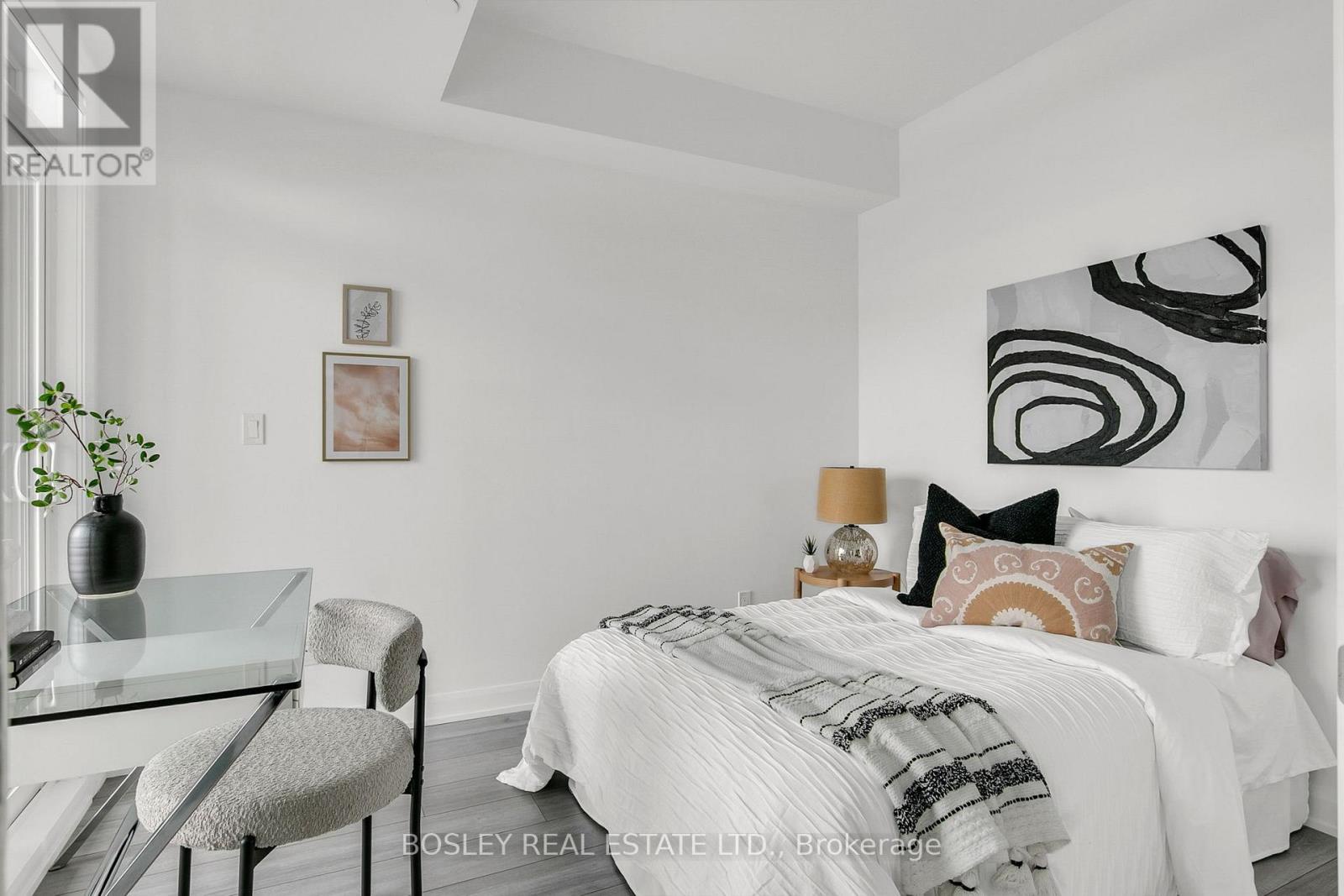 502 - 385 Osler Street, Toronto (weston-pellam Park), Ontario