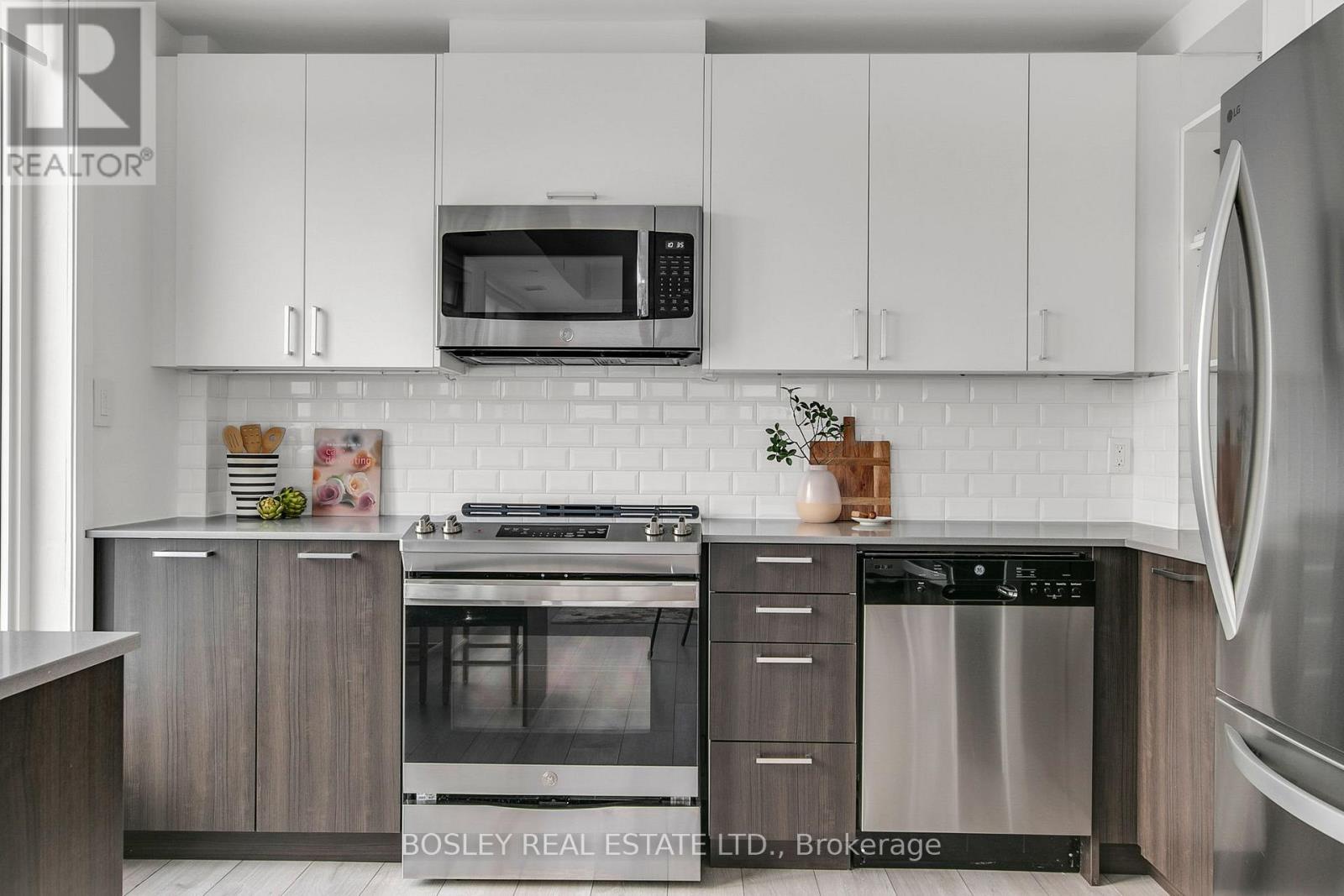 502 - 385 Osler Street, Toronto (weston-pellam Park), Ontario