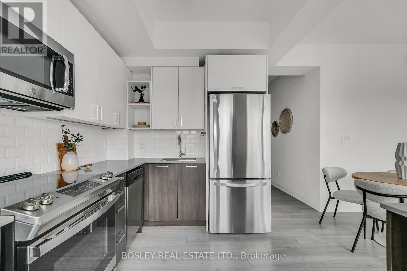 502 - 385 Osler Street, Toronto (weston-pellam Park), Ontario