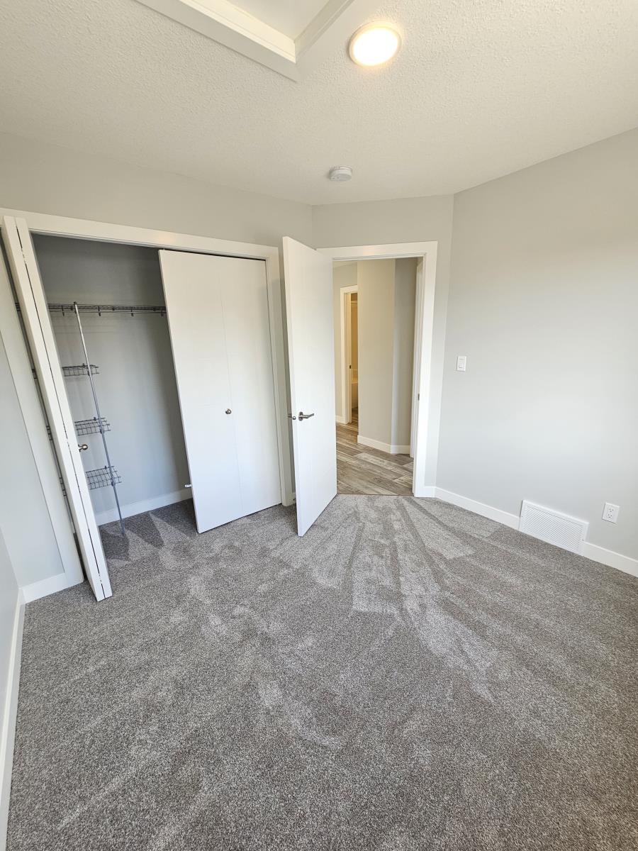 8069-8073 Cedric Mah Rd, Edmonton, Alberta