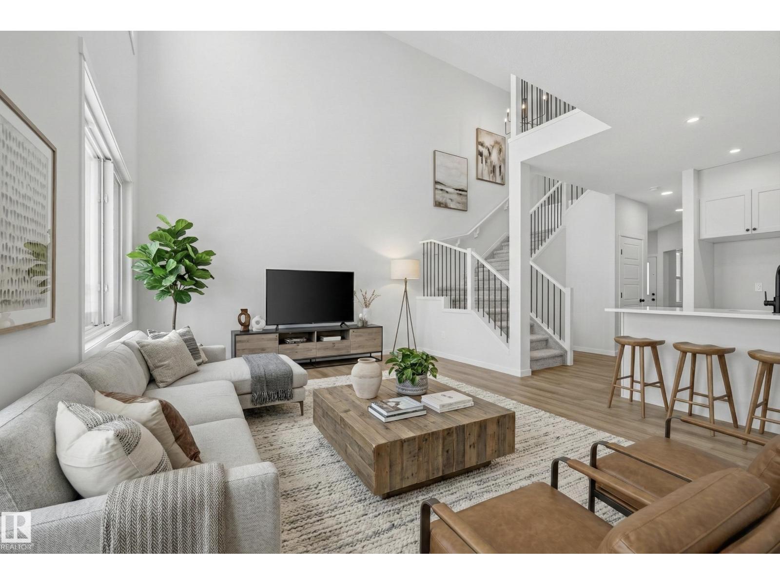 7115 177 Av Nw, Edmonton, Alberta