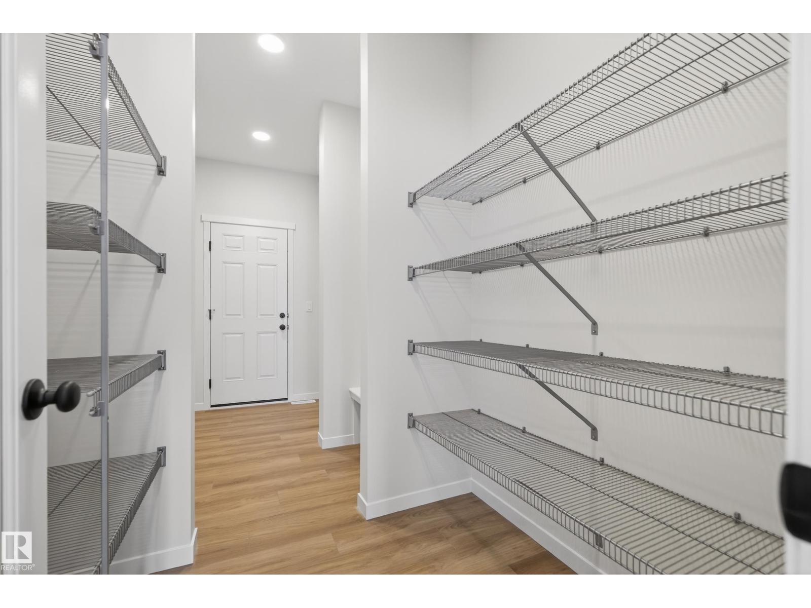 7115 177 Av Nw, Edmonton, Alberta