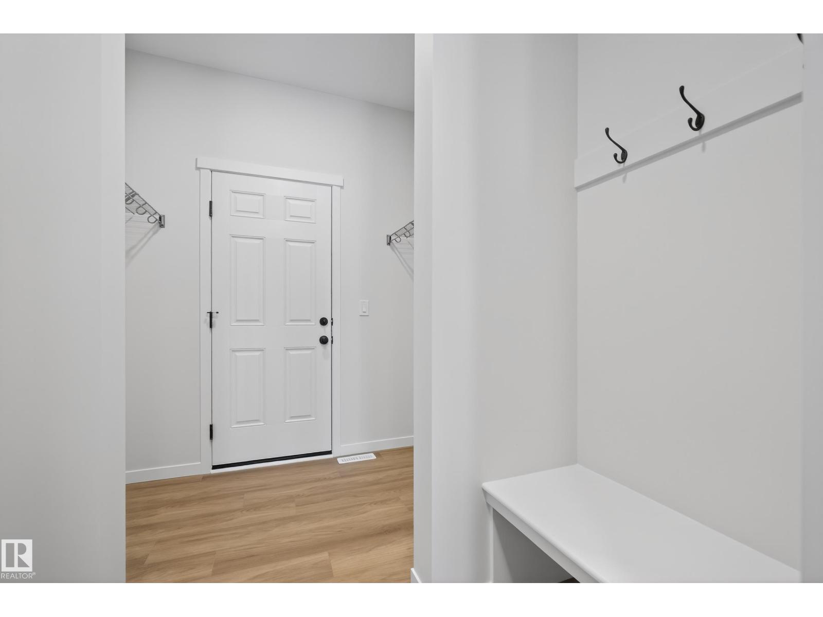 7115 177 Av Nw, Edmonton, Alberta