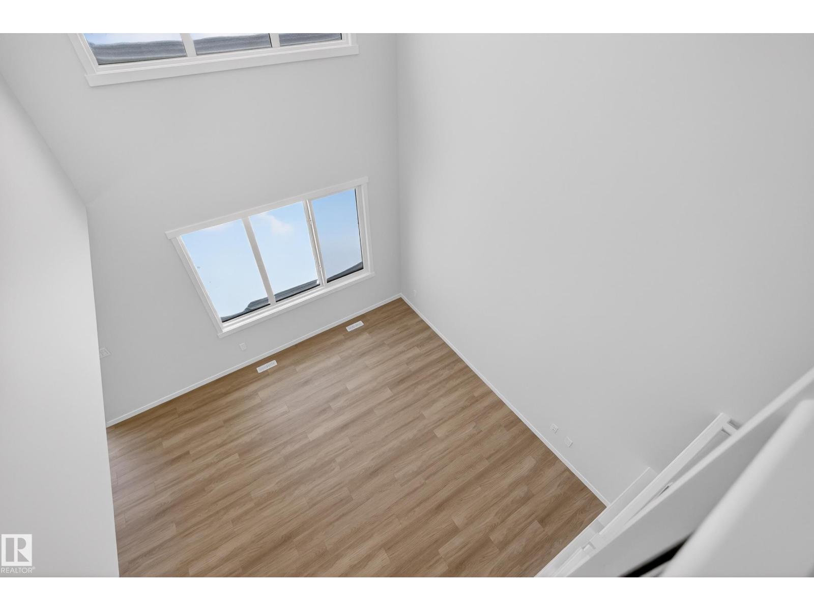 7115 177 Av Nw, Edmonton, Alberta