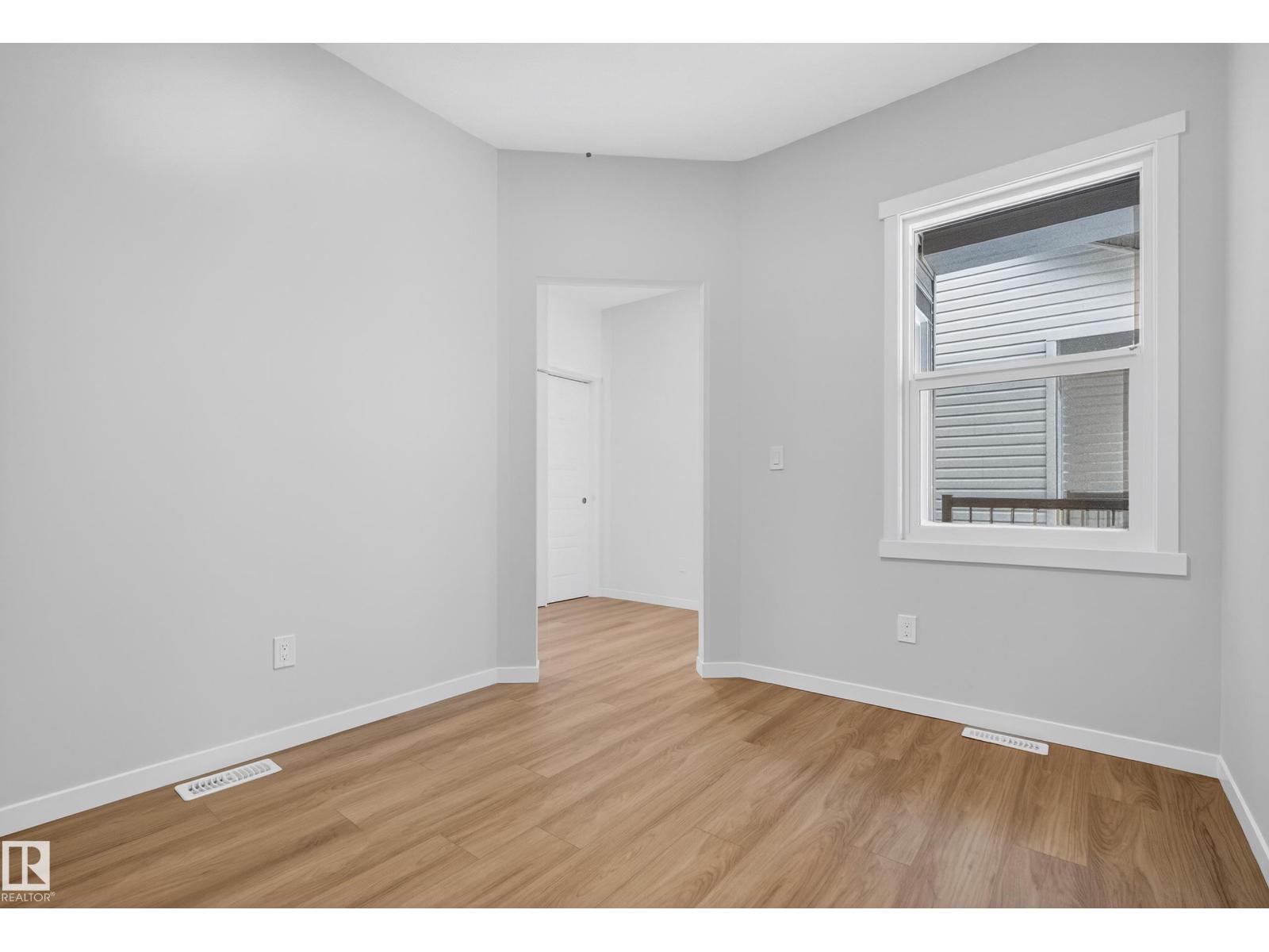 7115 177 Av Nw, Edmonton, Alberta