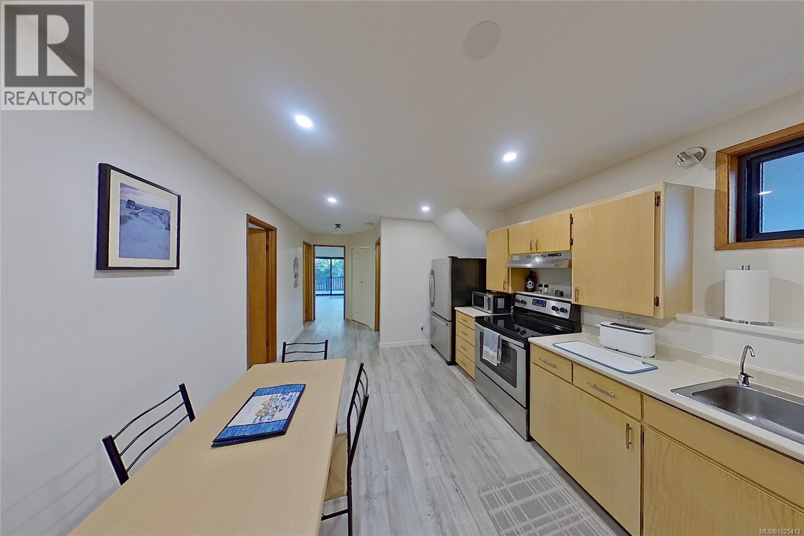 980 Nicholson Rd, Hyde Creek, British Columbia