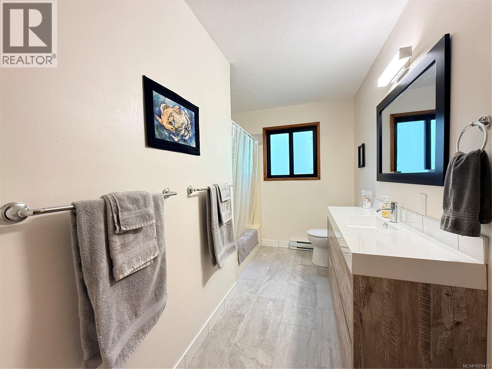 980 Nicholson Rd, Hyde Creek, British Columbia