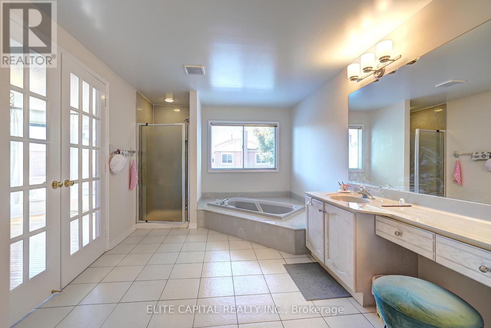 36 Ashcott Street, Toronto (milliken), Ontario