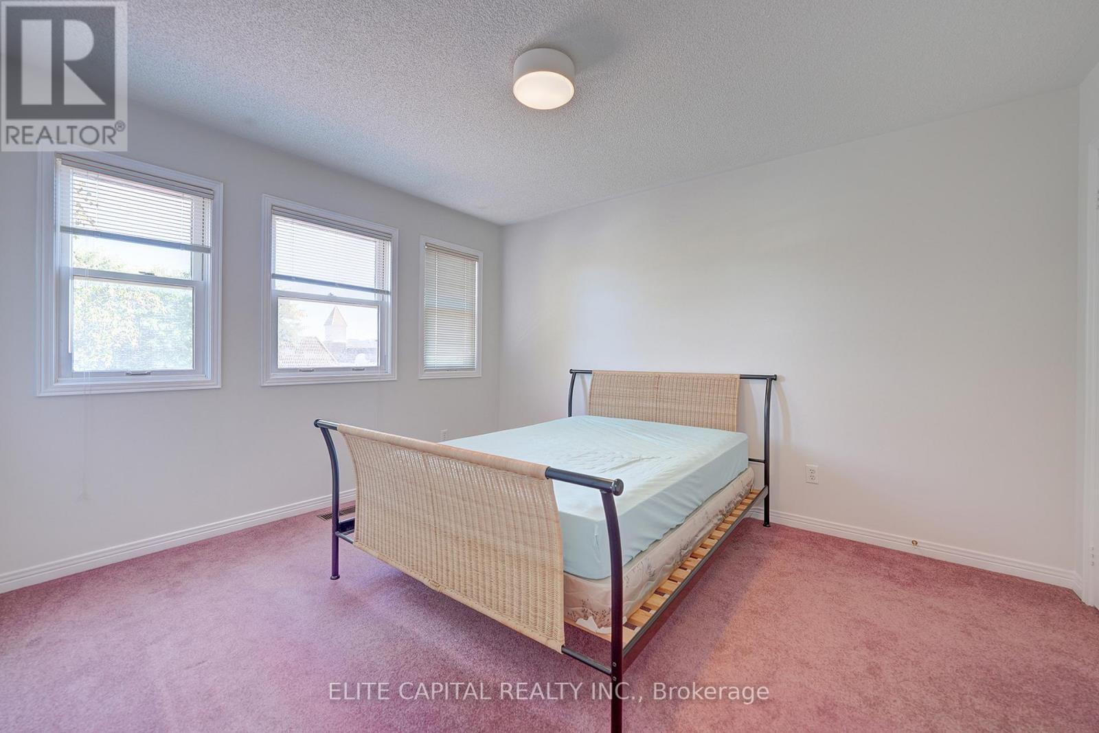 36 Ashcott Street, Toronto (milliken), Ontario