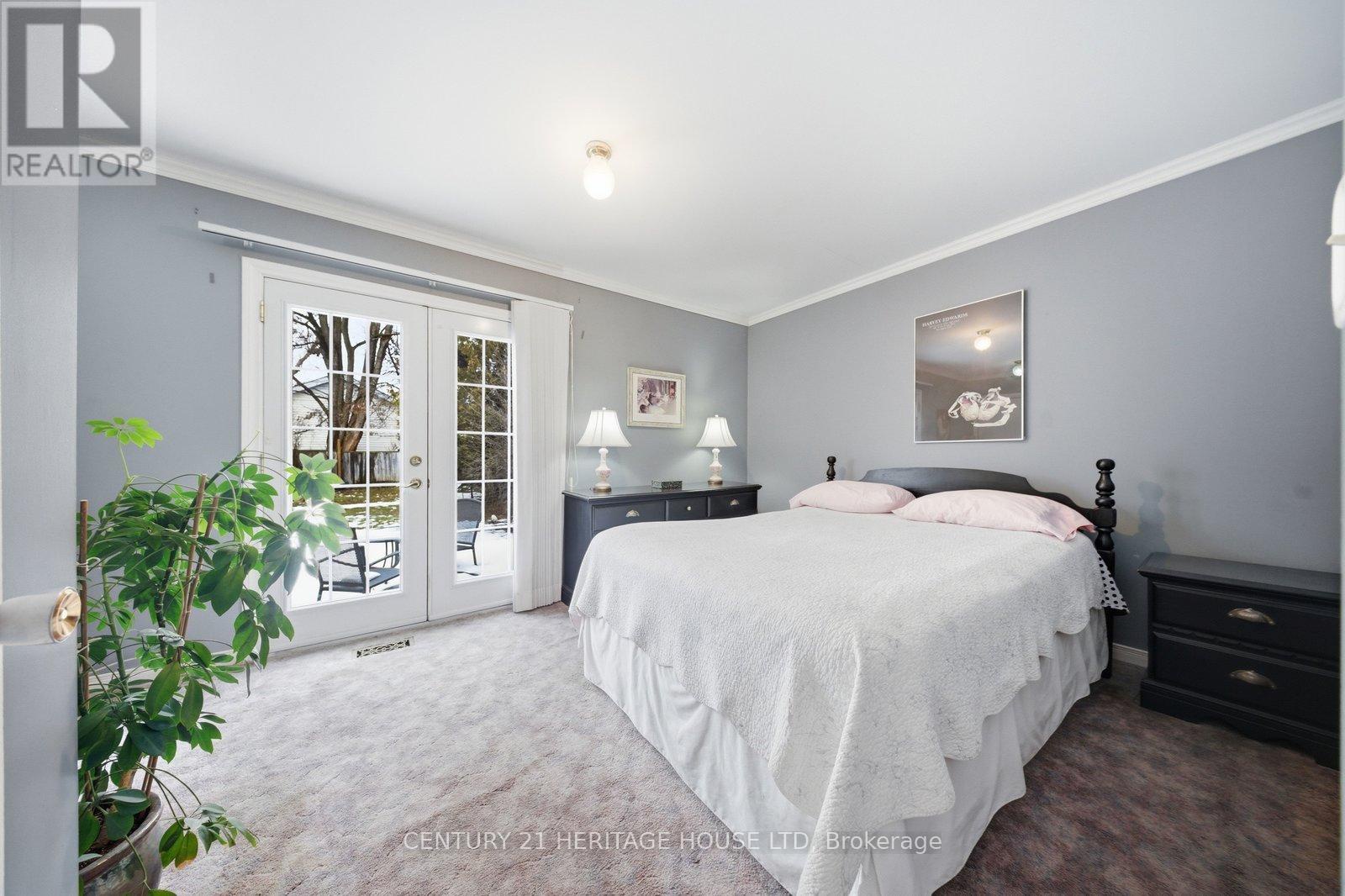 44 Curtis Street, Brantford, Ontario