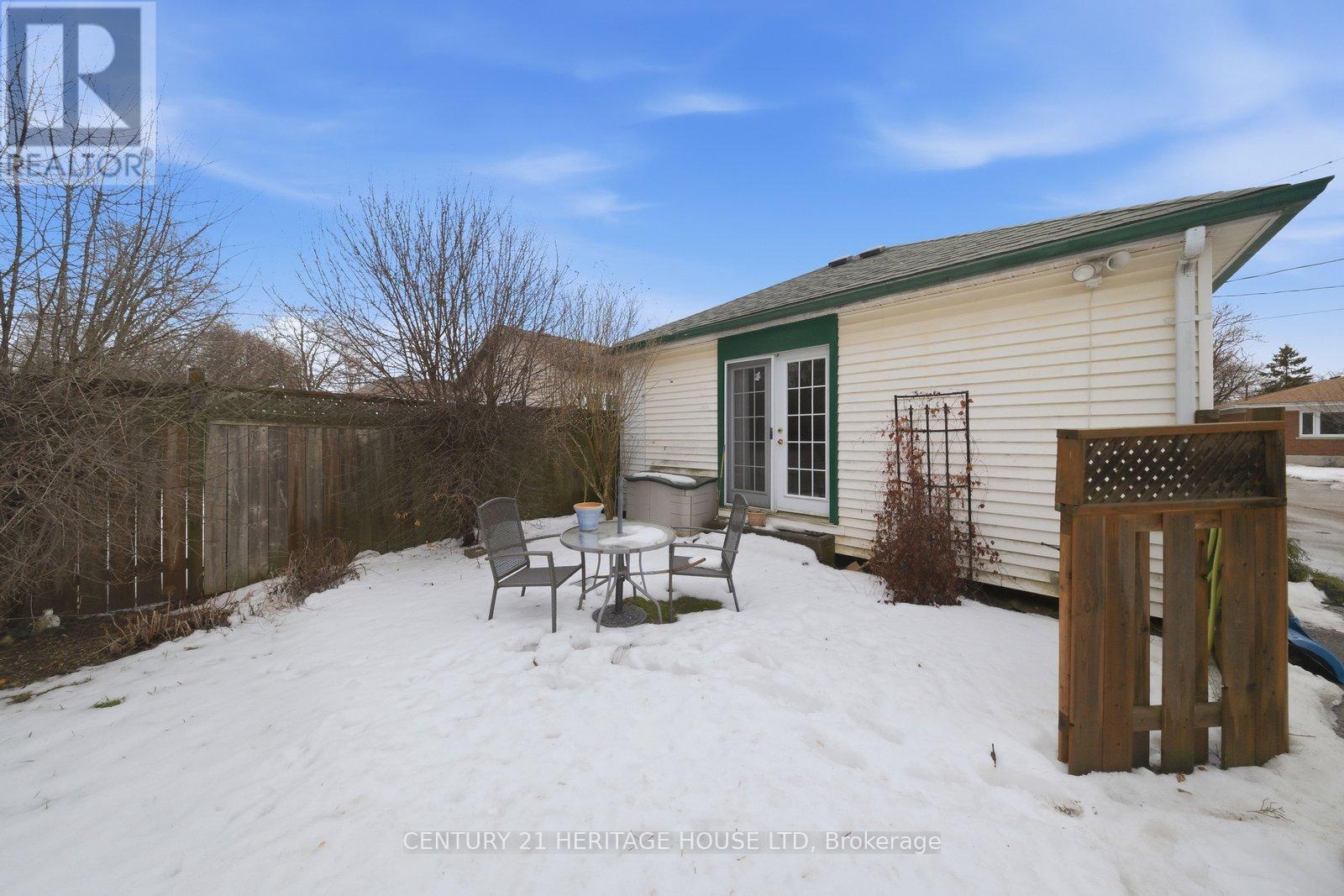 44 Curtis Street, Brantford, Ontario