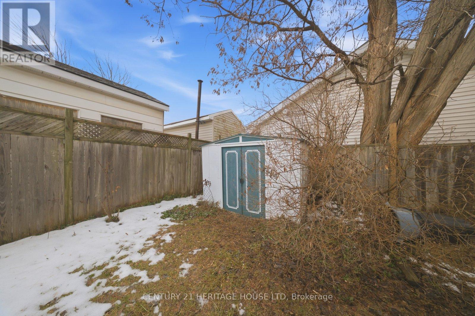 44 Curtis Street, Brantford, Ontario