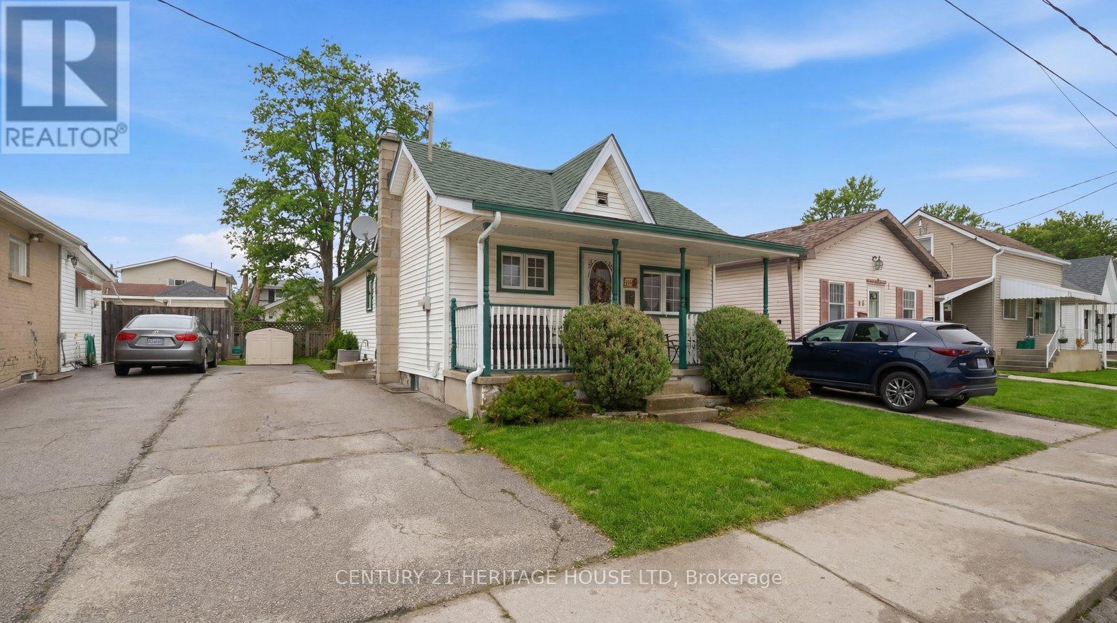 44 Curtis Street, Brantford, Ontario