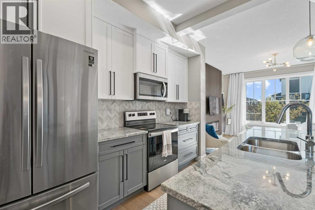 332 Lawthorn Way Se, Airdrie, Alberta