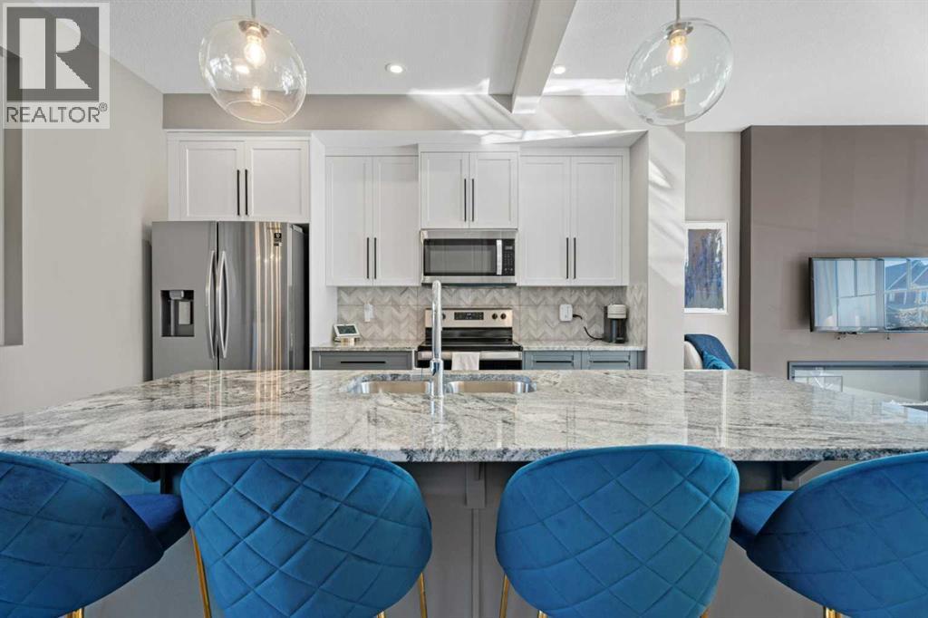 332 Lawthorn Way Se, Airdrie, Alberta