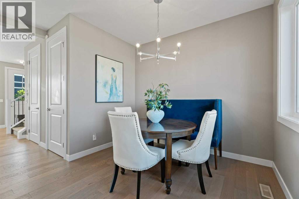 332 Lawthorn Way Se, Airdrie, Alberta