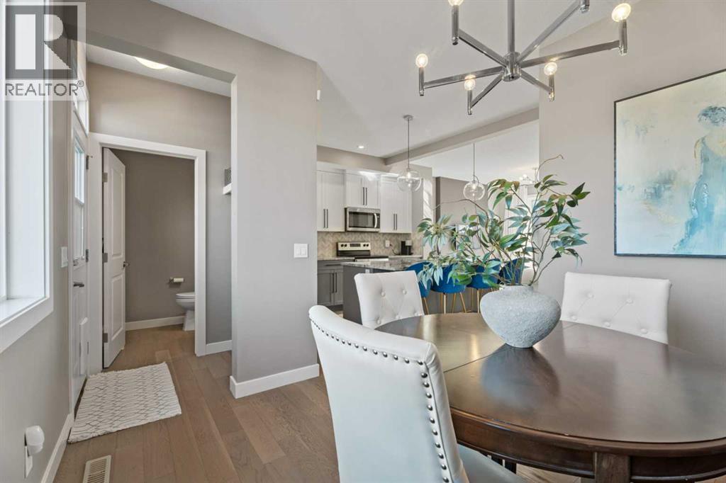 332 Lawthorn Way Se, Airdrie, Alberta