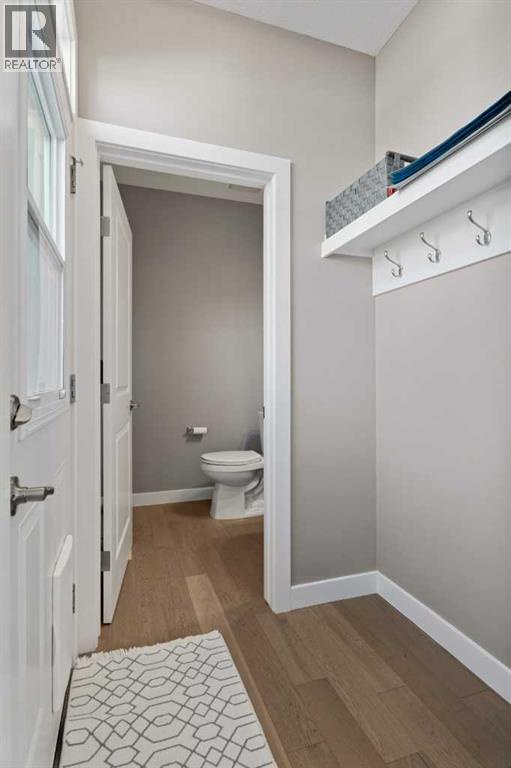 332 Lawthorn Way Se, Airdrie, Alberta