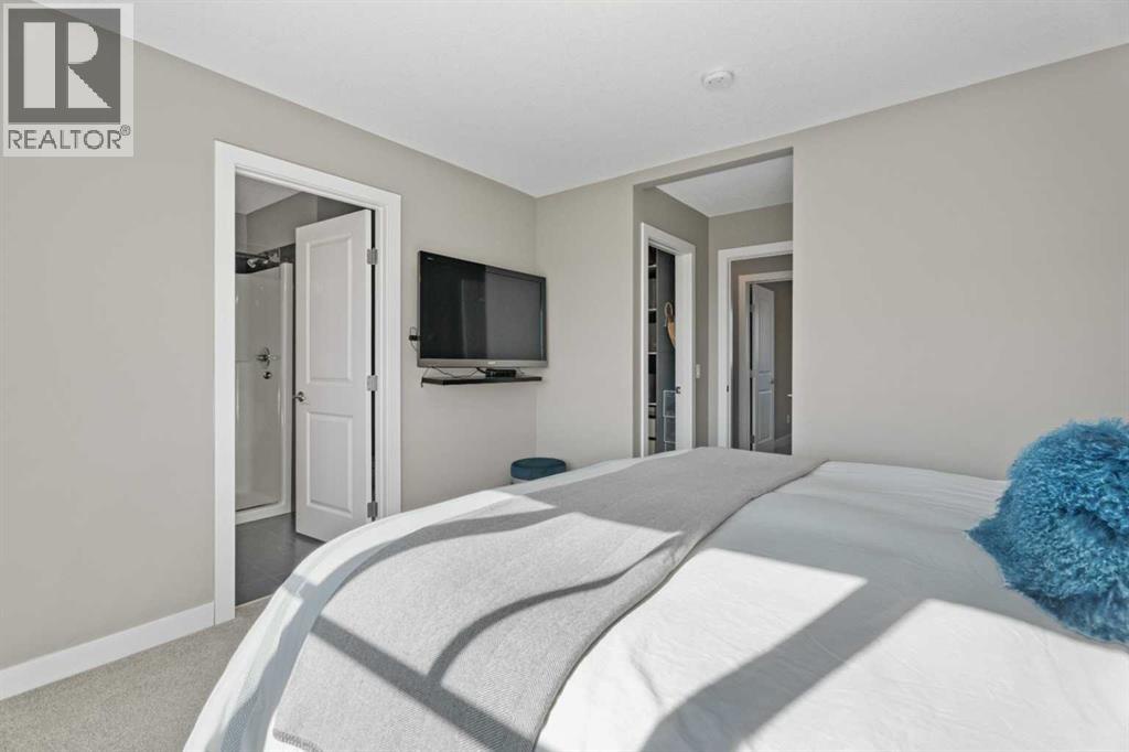 332 Lawthorn Way Se, Airdrie, Alberta