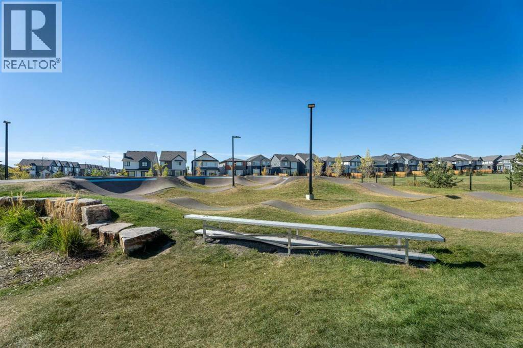 332 Lawthorn Way Se, Airdrie, Alberta