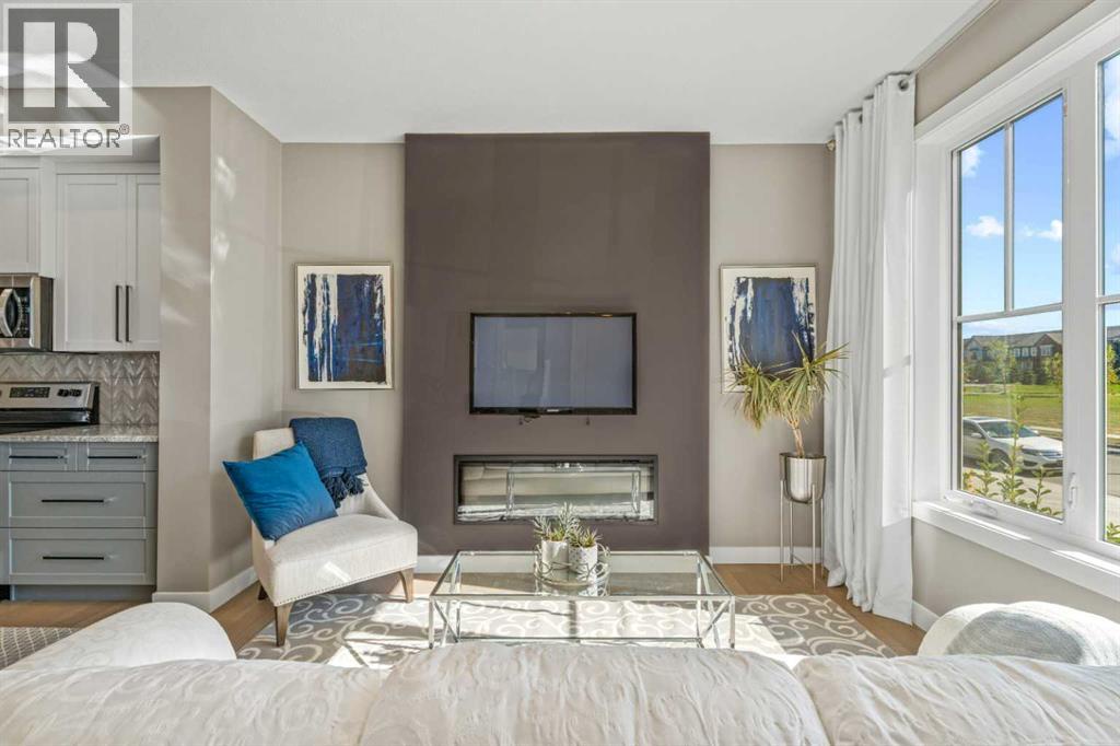 332 Lawthorn Way Se, Airdrie, Alberta