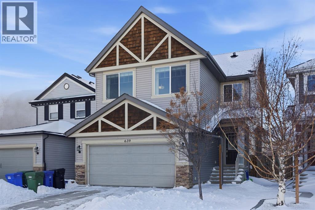 639 Copperpond Circle Se, Calgary, Alberta