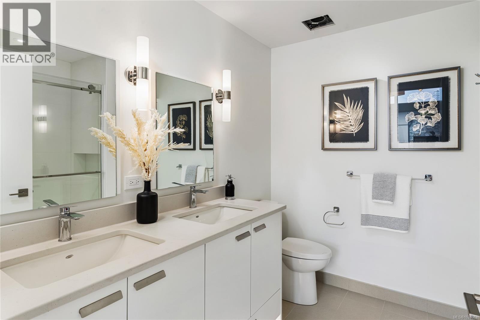 17 4253 Dieppe Rd, Saanich, British Columbia