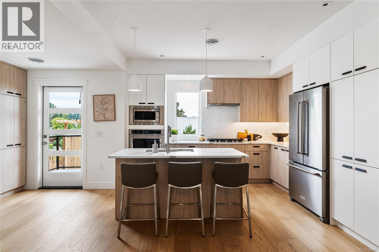 17 4253 Dieppe Rd, Saanich, British Columbia